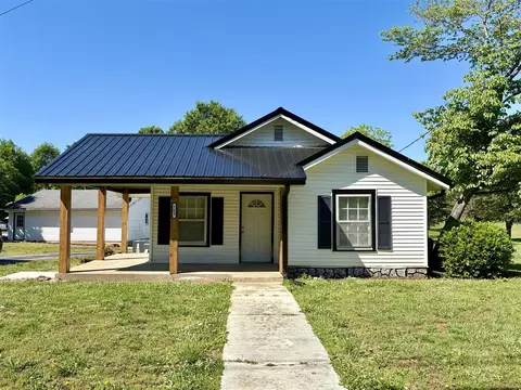 763 N Main St, Russellville, KY 42276