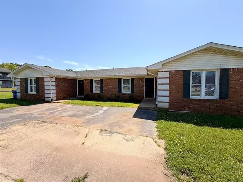 410 Western Green Ave, Bowling Green, KY 42101