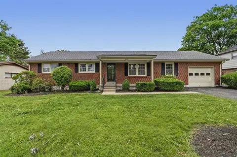 632 Spruce Ct, Bowling Green, KY 42103