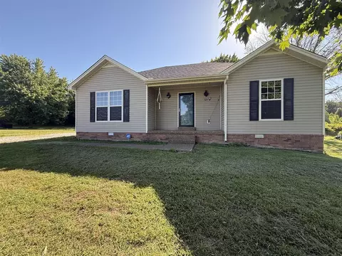 53 Tabitha Dr, Scottsville, KY 42164