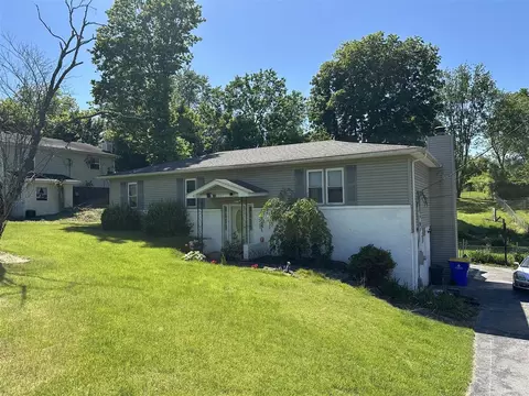 609 Clark Cir, Bowling Green, KY 42103
