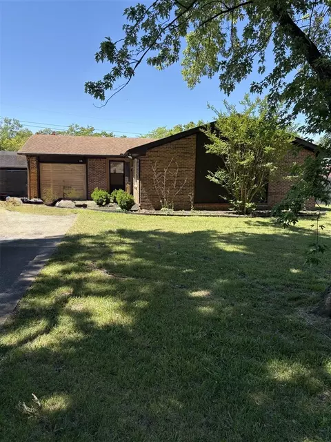 328 Valleybrook Ave, Bowling Green, KY 42101