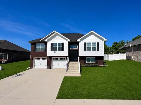 216 Wild Deer Dr, Elizabethtown, KY 42701