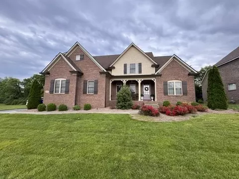 1108 Hunters Pointe Ln, Bowling Green, KY 42104