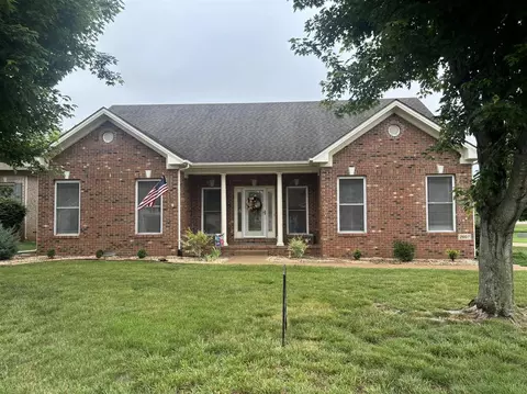 2607 Pointe Ave, Bowling Green, KY 42104