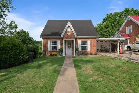 703 W Main St, Scottsville, KY 42164
