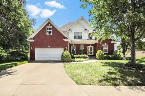 2871 Laurel Ln, Bowling Green, KY 42104