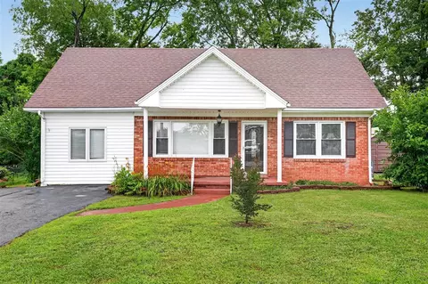114 Baker Dr, Russellville, KY 42276