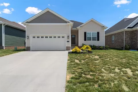 937 Mcintyre St, Bowling Green, KY 42101