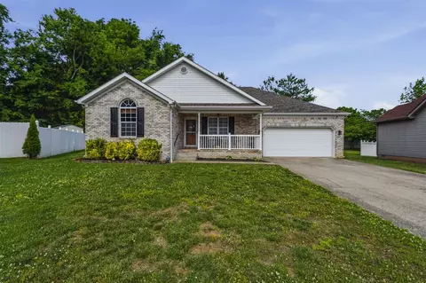 263 Shanks Mill Dr, Bowling Green, KY 42104