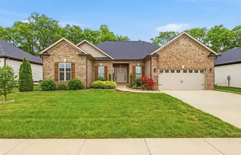 8744 Merrill Cir, Bowling Green, KY 42104