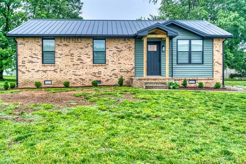 606 S Streets Ave, Elkton, KY 42220