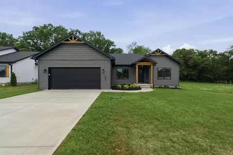 108 Madeline Ct, Russellville, KY 42276