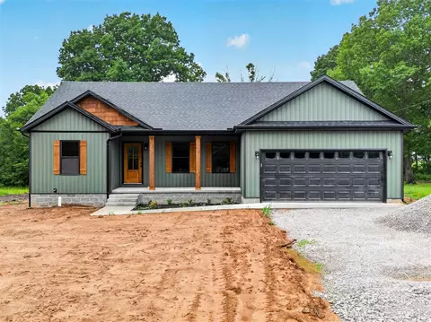 2849 Dennis Corinth Rd, Auburn, KY 42206