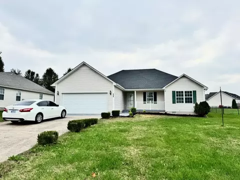 338 Red Elm Ln, Bowling Green, KY 42101