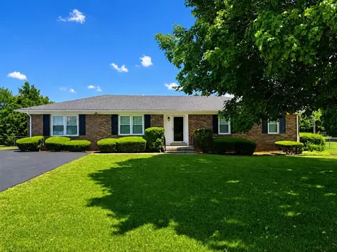 192 Sandalwood Dr, Bowling Green, KY 42101