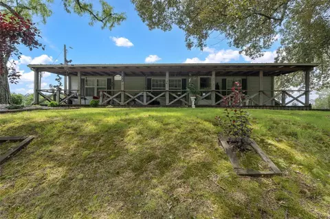 861 Iron Mountain Rd, Park City, KY 42160