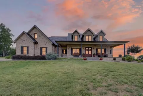 1224 Clifton Church Rd, Scottsville, KY 42164
