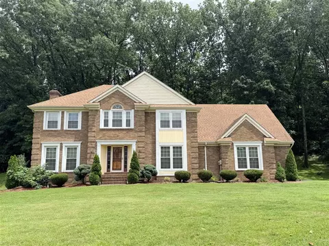 207 Daleview Cir, Russellville, KY 42276