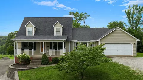 545 Maysville Rd, Scottsville, KY 42164