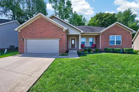 2748 Pointe Ct, Bowling Green, KY 42104