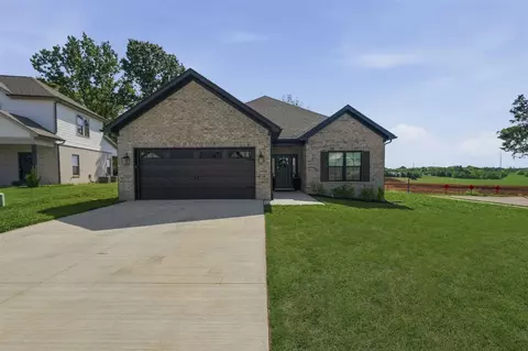 3488 Southall Blvd, Bowling Green, KY 42101
