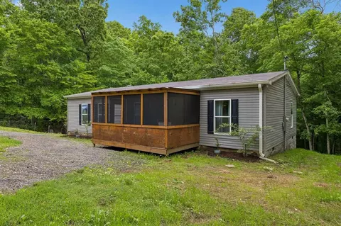 1646 Primrose St, Ashland City, TN 37015