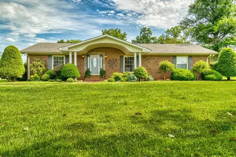 514 Prices Mill Rd, Adairville, KY 42202
