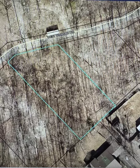 395 W Windsor Cir, Bowling Green, KY 42101