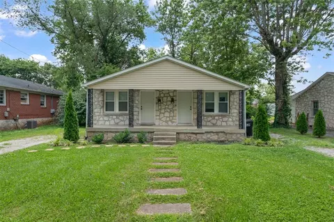 916 Avery Ct, Bowling Green, KY 42104
