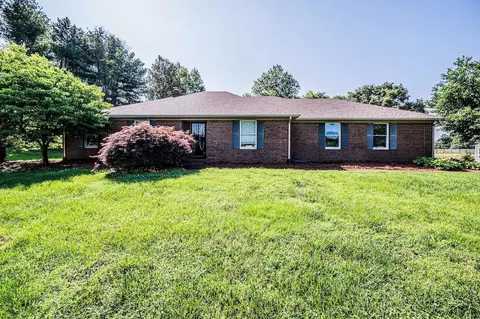 420 Old Union Church Rd, Bowling Green, KY 42104
