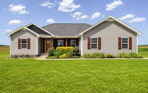 1827 Taylor Barrow Rd, Auburn, KY 42206