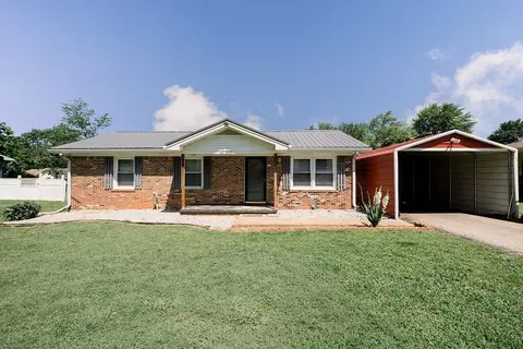 265 Palmer Dr, Bowling Green, KY 42101