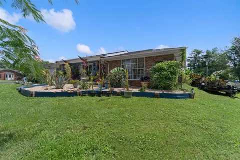 3302 Smallhouse Rd, Bowling Green, KY 42104