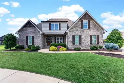 3349 Sunburst Ct, Bowling Green, KY 42101