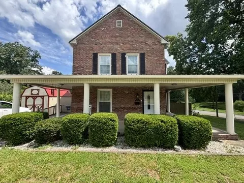 602 E Broad St, Central City, KY 42330
