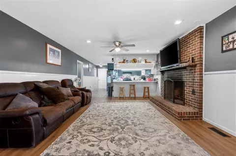 Living - 48 Kino Eighty Eight Rd, Eighty Eight, KY 42130 photo 1 of 2