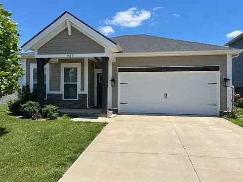 937 Anise Ln, Bowling Green, KY 42104