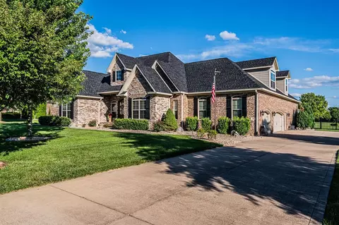 320 Sierra Nevada Way, Bowling Green, KY 42104
