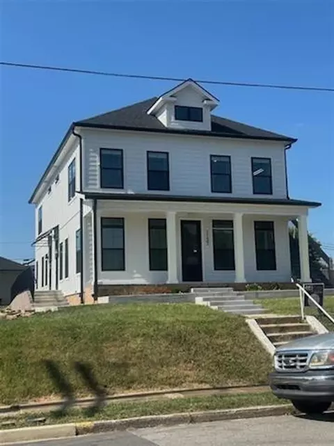 1131 Magnolia St, Bowling Green, KY 42101
