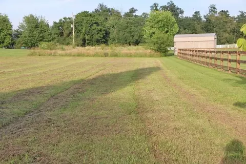 Barren River Dam Road, Scottsville, KY 42164