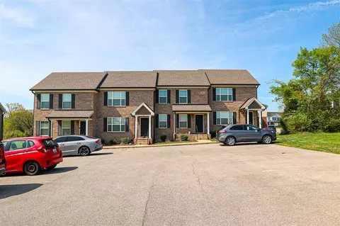195 Creekwood Ave, Bowling Green, KY 42101