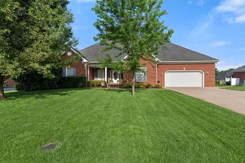 211 Cambridge Station Rd, Franklin, KY 42134