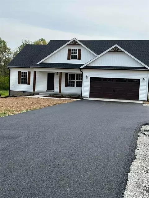 2835 Spears Rd, Scottsville, KY 42164