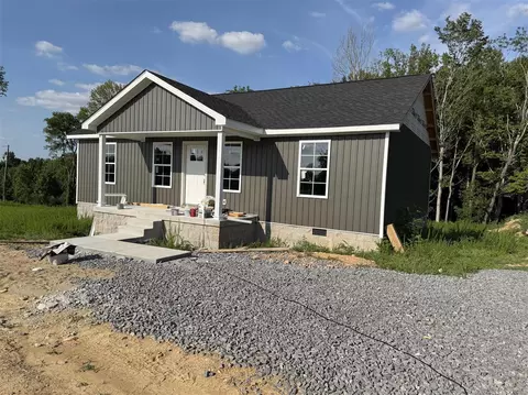 2620 Dover Church Rd, Scottsville, KY 42164