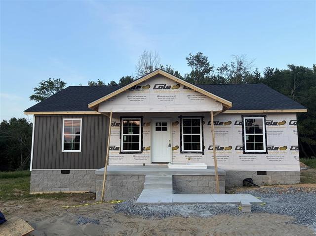 2620 Dover Church Rd, Scottsville, KY 42164