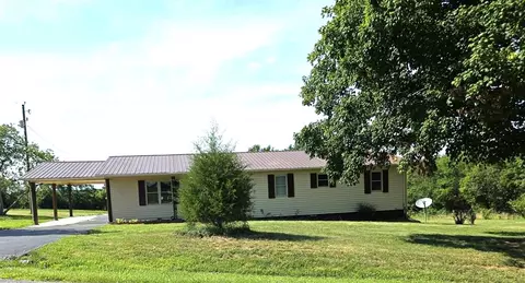 3240 Poplar Springs Rd, Glasgow, KY 42141