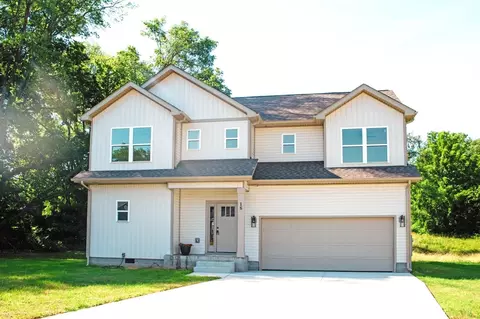 18 Dixie Bee Ct, Trenton, KY 42286