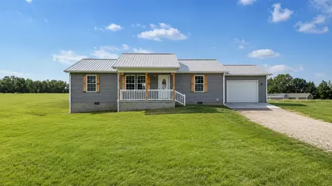 4343 Coral Hill Rd, Glasgow, KY 42141