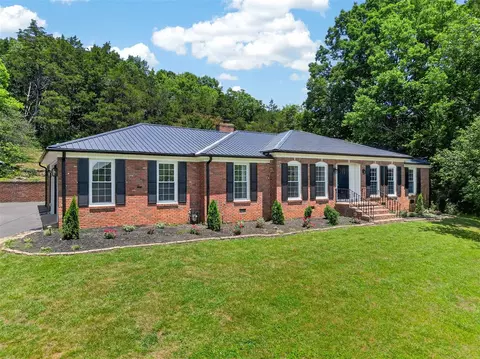 127 Daleview Cir, Russellville, KY 42276